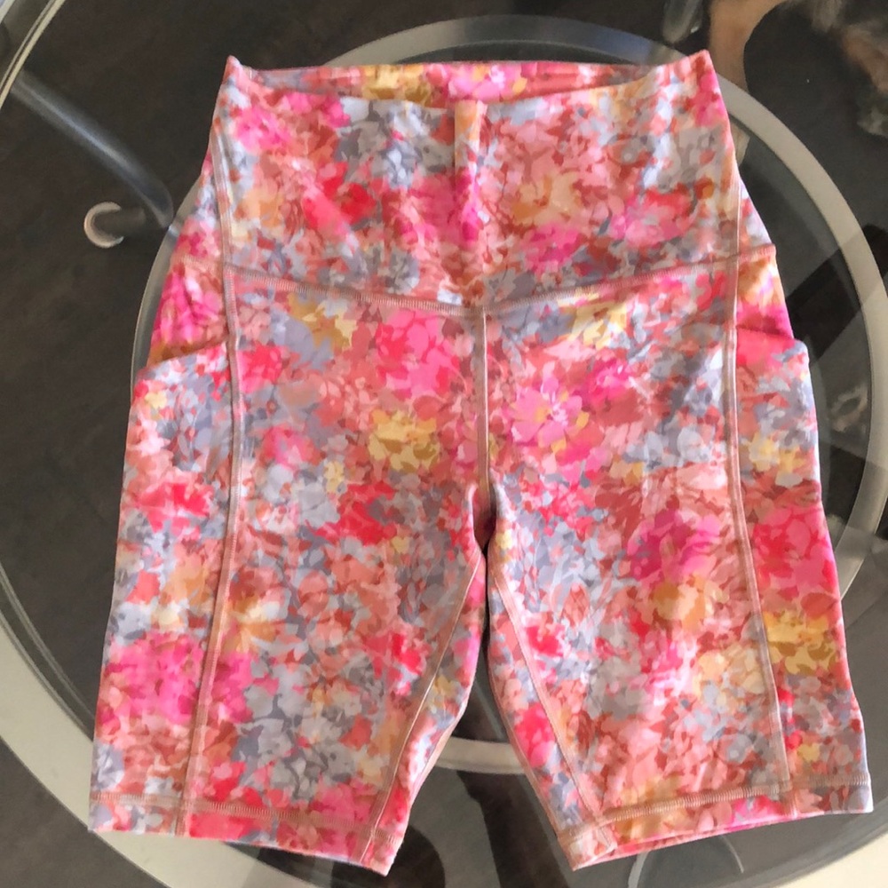 Lululemon Align High-Rise Short, 8”
